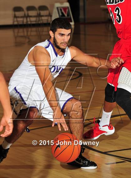 Thumbnail 2 in Miller @ Hoover (MaxPreps Holiday Classic) photogallery.