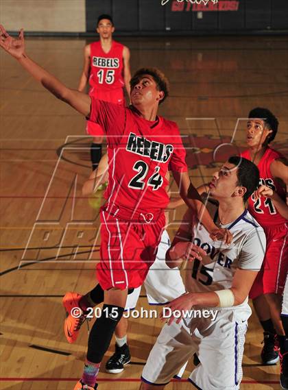 Thumbnail 3 in Miller @ Hoover (MaxPreps Holiday Classic) photogallery.