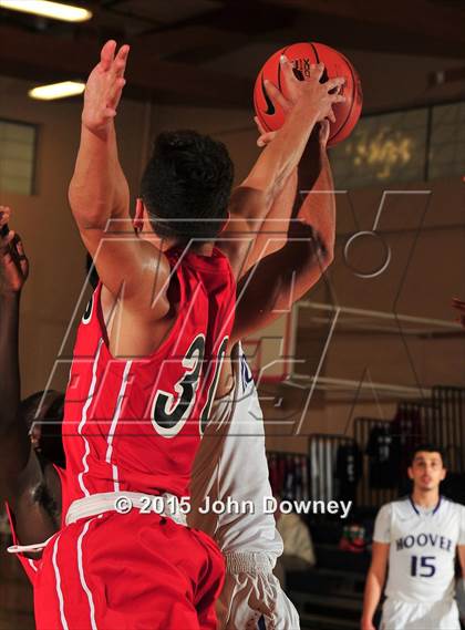 Thumbnail 3 in Miller @ Hoover (MaxPreps Holiday Classic) photogallery.
