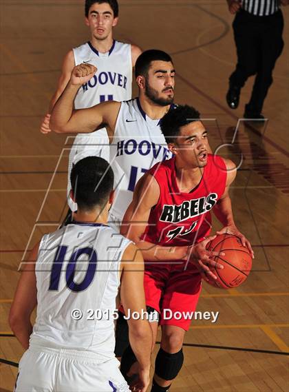 Thumbnail 2 in Miller @ Hoover (MaxPreps Holiday Classic) photogallery.