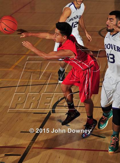 Thumbnail 2 in Miller @ Hoover (MaxPreps Holiday Classic) photogallery.