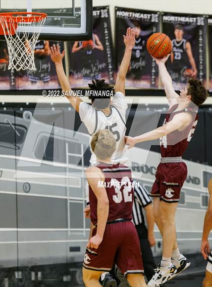 Thumbnail 2 in Columbus @ Lincoln Northeast photogallery.