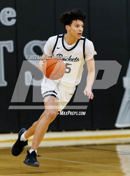 Thumbnail 1 in Columbus @ Lincoln Northeast photogallery.