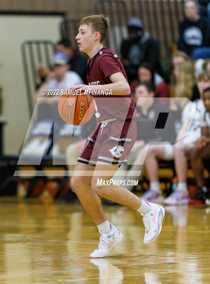 Thumbnail 2 in Columbus @ Lincoln Northeast photogallery.