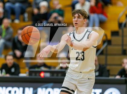 Thumbnail 2 in Columbus @ Lincoln Northeast photogallery.