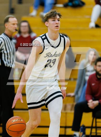 Thumbnail 1 in Columbus @ Lincoln Northeast photogallery.