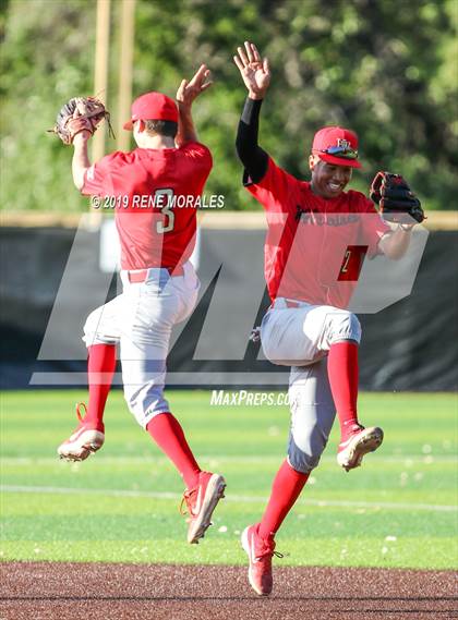 Thumbnail 1 in Harvard-Westlake @ St. Francis photogallery.