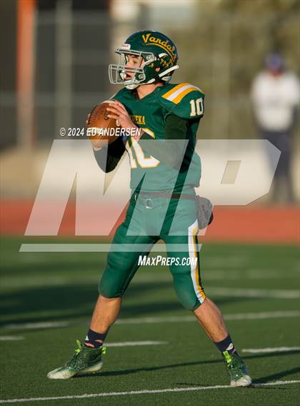 Thumbnail 1 in Eureka vs. Pahranagat Valley (NIAA 1A Semifinal) photogallery.