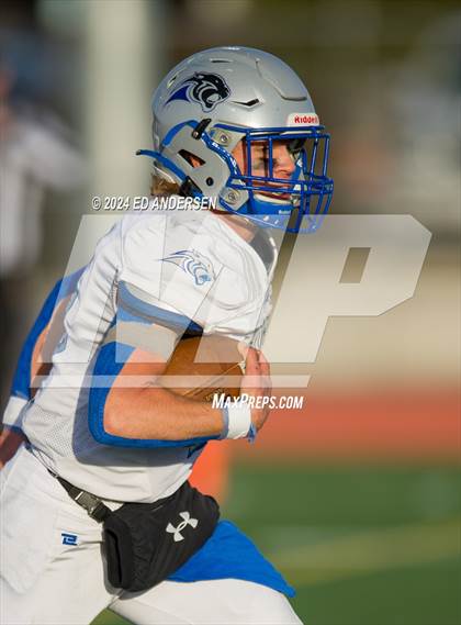 Thumbnail 1 in Eureka vs. Pahranagat Valley (NIAA 1A Semifinal) photogallery.