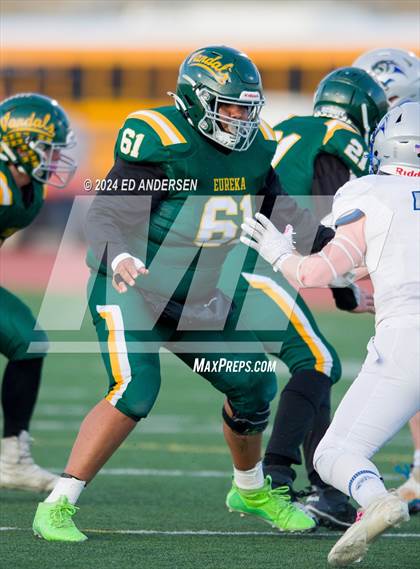 Thumbnail 3 in Eureka vs. Pahranagat Valley (NIAA 1A Semifinal) photogallery.