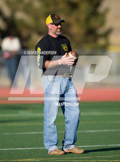 Thumbnail 1 in Eureka vs. Pahranagat Valley (NIAA 1A Semifinal) photogallery.