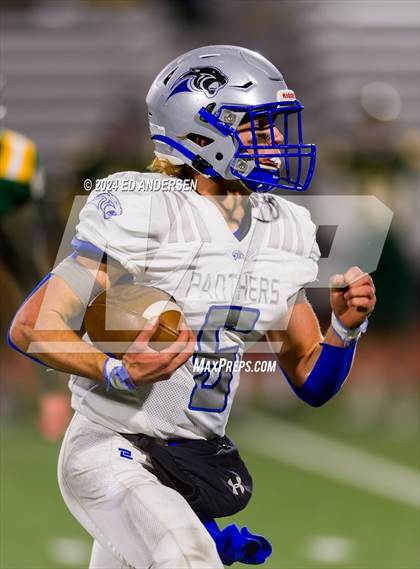 Thumbnail 3 in Eureka vs. Pahranagat Valley (NIAA 1A Semifinal) photogallery.