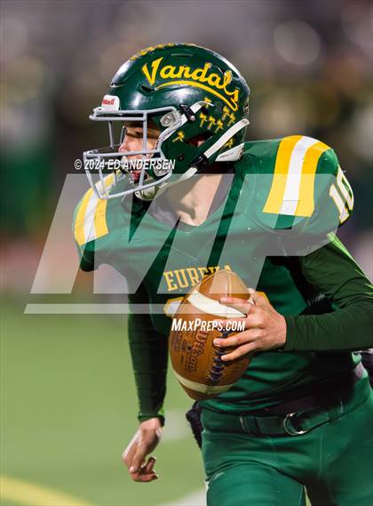 Thumbnail 1 in Eureka vs. Pahranagat Valley (NIAA 1A Semifinal) photogallery.