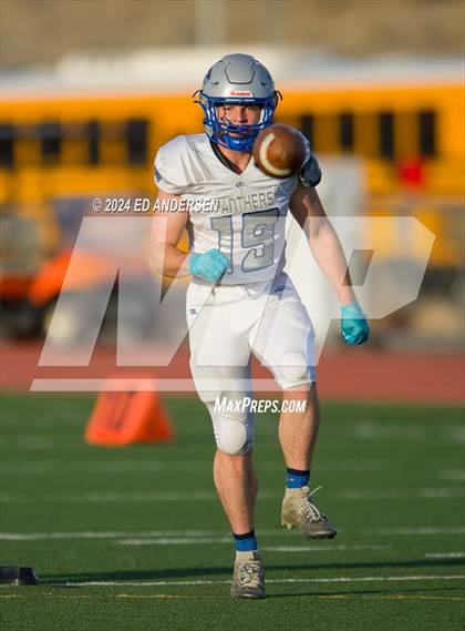 Thumbnail 2 in Eureka vs. Pahranagat Valley (NIAA 1A Semifinal) photogallery.