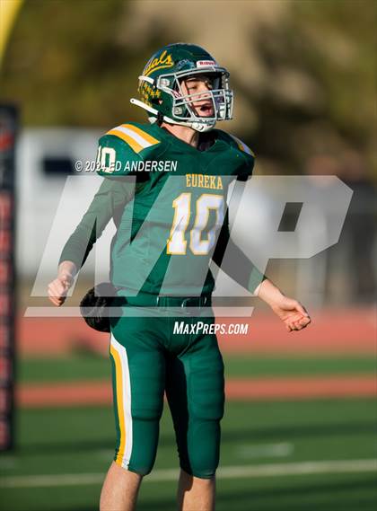 Thumbnail 1 in Eureka vs. Pahranagat Valley (NIAA 1A Semifinal) photogallery.