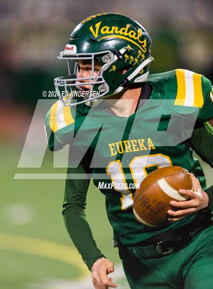 Thumbnail 2 in Eureka vs. Pahranagat Valley (NIAA 1A Semifinal) photogallery.