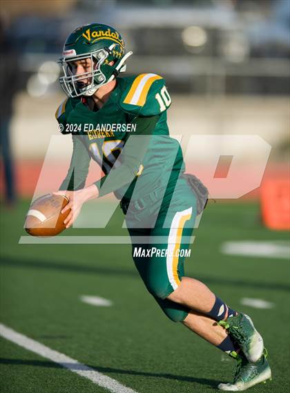 Thumbnail 1 in Eureka vs. Pahranagat Valley (NIAA 1A Semifinal) photogallery.