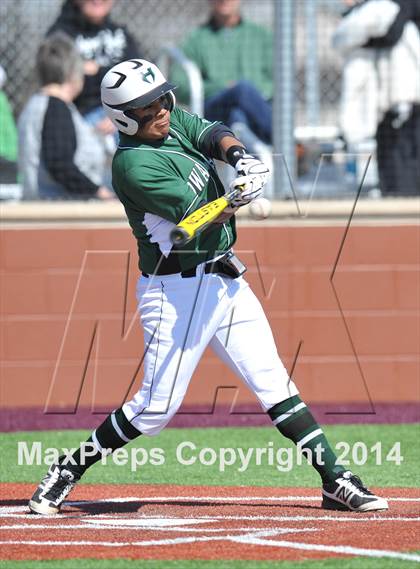 Thumbnail 3 in Iowa Park @ Bowie (Walker Stallcup Tournament) photogallery.