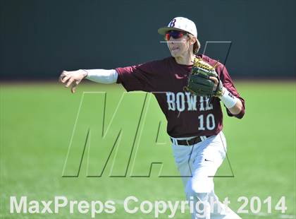 Thumbnail 1 in Iowa Park @ Bowie (Walker Stallcup Tournament) photogallery.