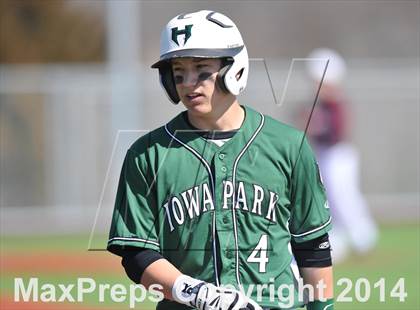Thumbnail 3 in Iowa Park @ Bowie (Walker Stallcup Tournament) photogallery.