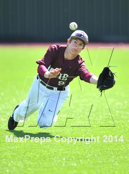 Thumbnail 2 in Iowa Park @ Bowie (Walker Stallcup Tournament) photogallery.