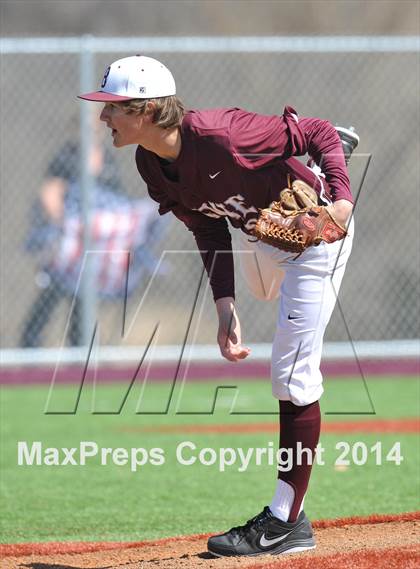 Thumbnail 3 in Iowa Park @ Bowie (Walker Stallcup Tournament) photogallery.