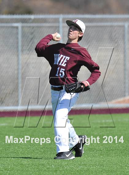 Thumbnail 1 in Iowa Park @ Bowie (Walker Stallcup Tournament) photogallery.