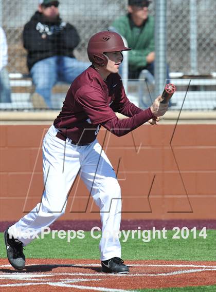 Thumbnail 2 in Iowa Park @ Bowie (Walker Stallcup Tournament) photogallery.