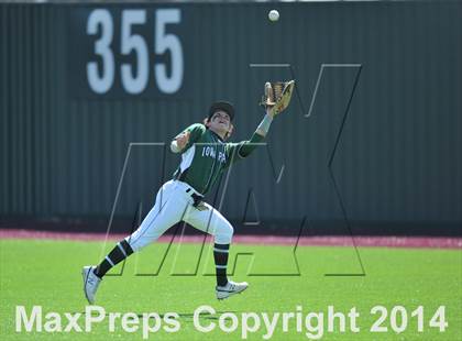 Thumbnail 2 in Iowa Park @ Bowie (Walker Stallcup Tournament) photogallery.