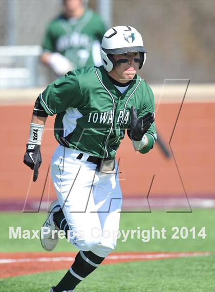 Thumbnail 2 in Iowa Park @ Bowie (Walker Stallcup Tournament) photogallery.