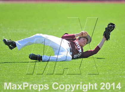 Thumbnail 1 in Iowa Park @ Bowie (Walker Stallcup Tournament) photogallery.