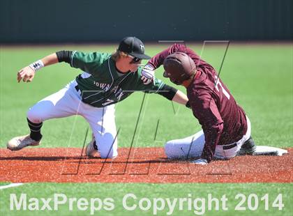 Thumbnail 3 in Iowa Park @ Bowie (Walker Stallcup Tournament) photogallery.
