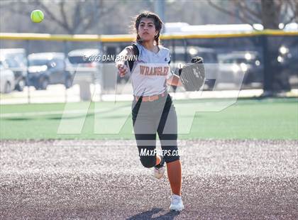 Thumbnail 3 in West Mesquite vs. Lake Highlands (Mesquite ISD Spring Bash) photogallery.