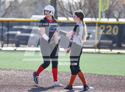 Thumbnail 3 in West Mesquite vs. Lake Highlands (Mesquite ISD Spring Bash) photogallery.