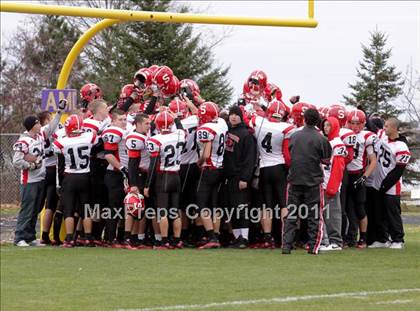 Thumbnail 1 in Cheverus vs. Scarborough (SMAA Class A West Semifinal) photogallery.