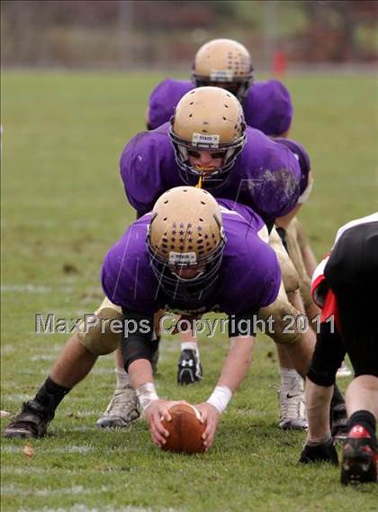 Thumbnail 1 in Cheverus vs. Scarborough (SMAA Class A West Semifinal) photogallery.