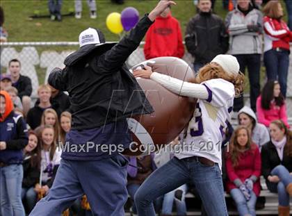 Thumbnail 2 in Cheverus vs. Scarborough (SMAA Class A West Semifinal) photogallery.