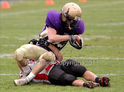 Thumbnail 2 in Cheverus vs. Scarborough (SMAA Class A West Semifinal) photogallery.