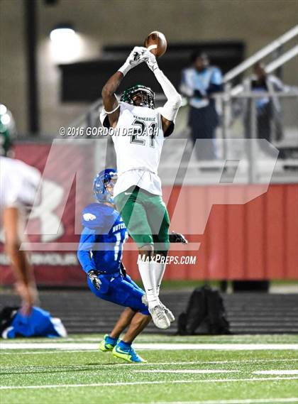 Thumbnail 2 in Kennedale @ Wilmer-Hutchins (UIL 4A Bi-District Playoff) photogallery.