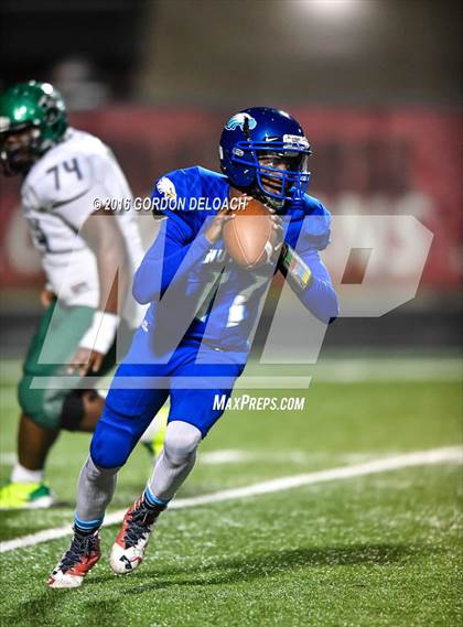 Thumbnail 1 in Kennedale @ Wilmer-Hutchins (UIL 4A Bi-District Playoff) photogallery.