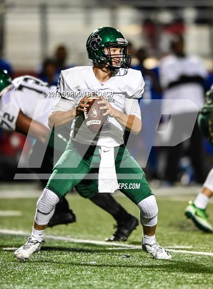 Thumbnail 1 in Kennedale @ Wilmer-Hutchins (UIL 4A Bi-District Playoff) photogallery.
