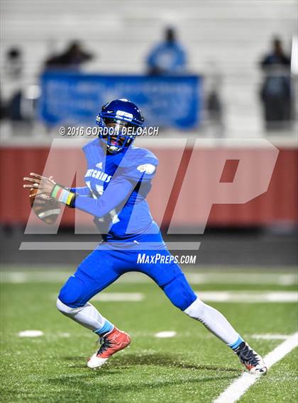 Thumbnail 1 in Kennedale @ Wilmer-Hutchins (UIL 4A Bi-District Playoff) photogallery.