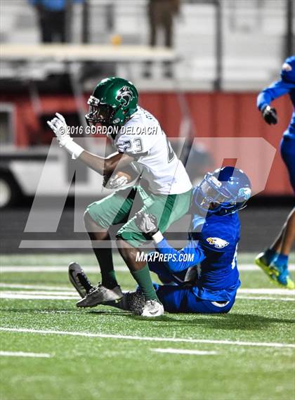 Thumbnail 2 in Kennedale @ Wilmer-Hutchins (UIL 4A Bi-District Playoff) photogallery.