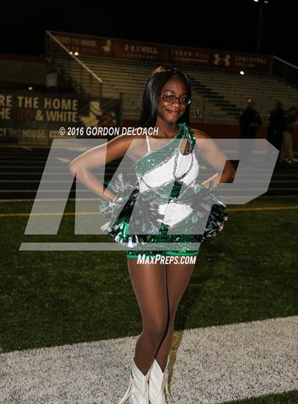 Thumbnail 2 in Kennedale @ Wilmer-Hutchins (UIL 4A Bi-District Playoff) photogallery.