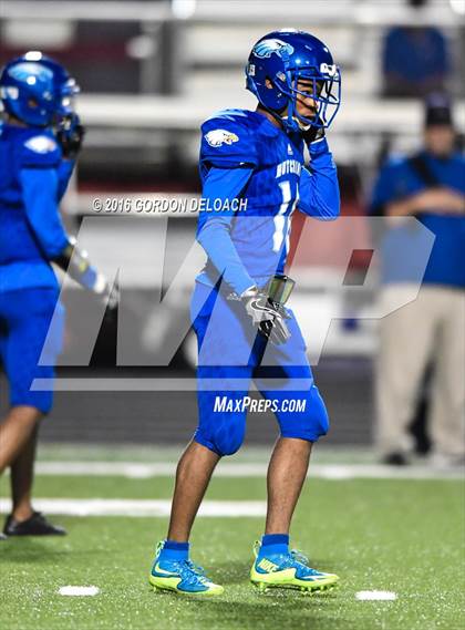 Thumbnail 3 in Kennedale @ Wilmer-Hutchins (UIL 4A Bi-District Playoff) photogallery.