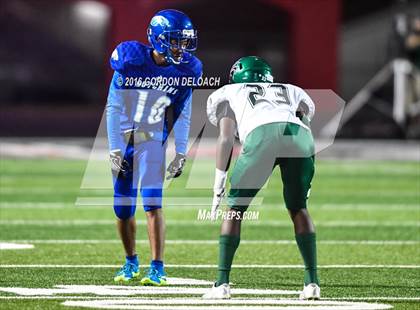 Thumbnail 3 in Kennedale @ Wilmer-Hutchins (UIL 4A Bi-District Playoff) photogallery.