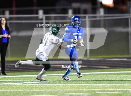 Thumbnail 3 in Kennedale @ Wilmer-Hutchins (UIL 4A Bi-District Playoff) photogallery.