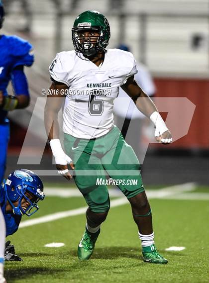 Thumbnail 3 in Kennedale @ Wilmer-Hutchins (UIL 4A Bi-District Playoff) photogallery.