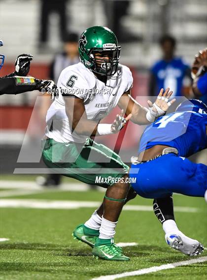 Thumbnail 3 in Kennedale @ Wilmer-Hutchins (UIL 4A Bi-District Playoff) photogallery.