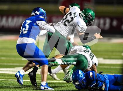 Thumbnail 3 in Kennedale @ Wilmer-Hutchins (UIL 4A Bi-District Playoff) photogallery.